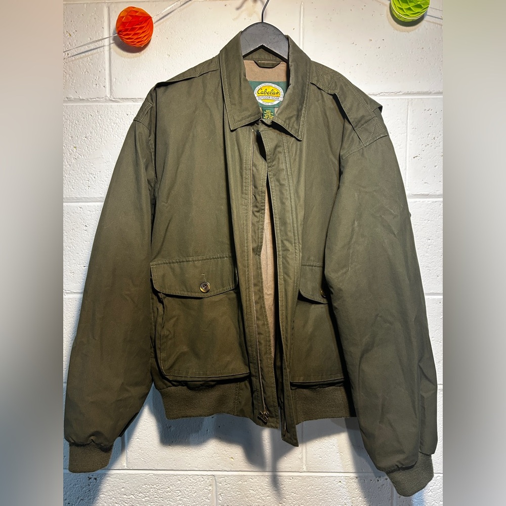 Men’s Green Cabela’s Bomber Style Jacket